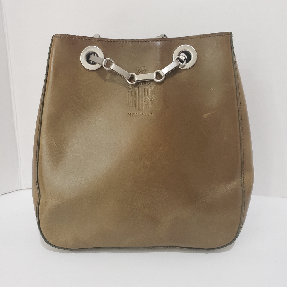 Vintage smooth leather bag